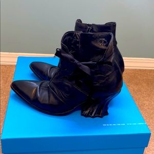 Fluevog black little booties size 8